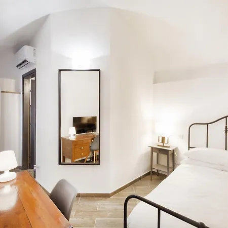 Ca' Di Sommoborgo, Nel Cuore Di Pontremoli